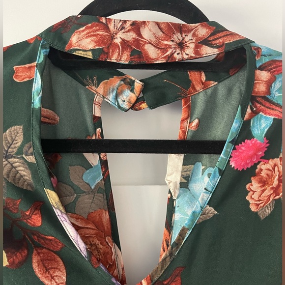 Long sleeve floral top - Picture 4 of 7